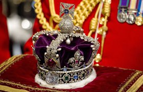 Netflix приостановил съемки сериала «Корона» из-за смерти Елизаветы II
