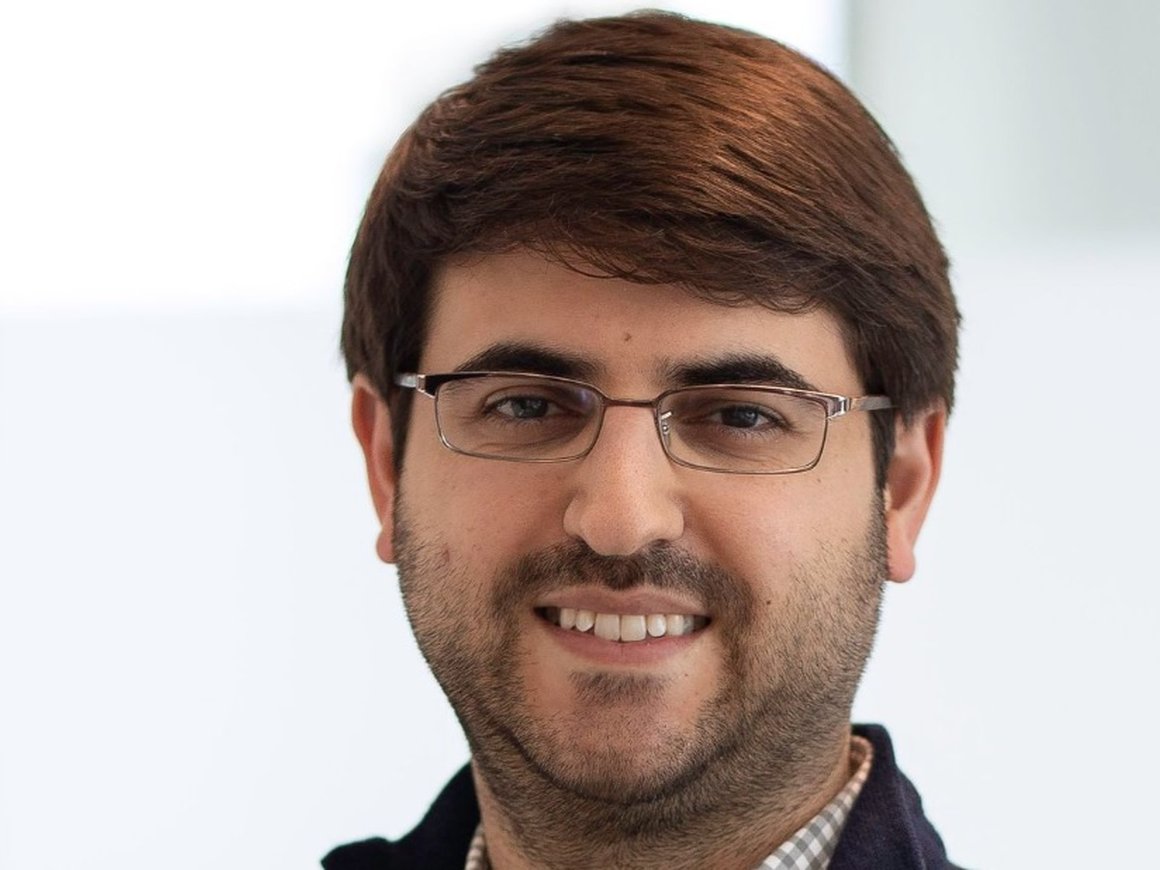 Финансовый директор Tesla Зак Киркхорн покинул компанию