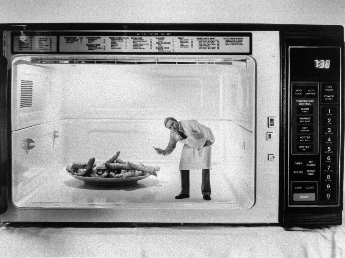 Микроволновки изначально предназначались для мужчин, но не пользовались спросом
