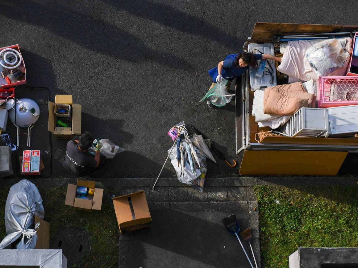 Одинокая смерть в Японии: как работает сервис по ликвидации имущества умерших