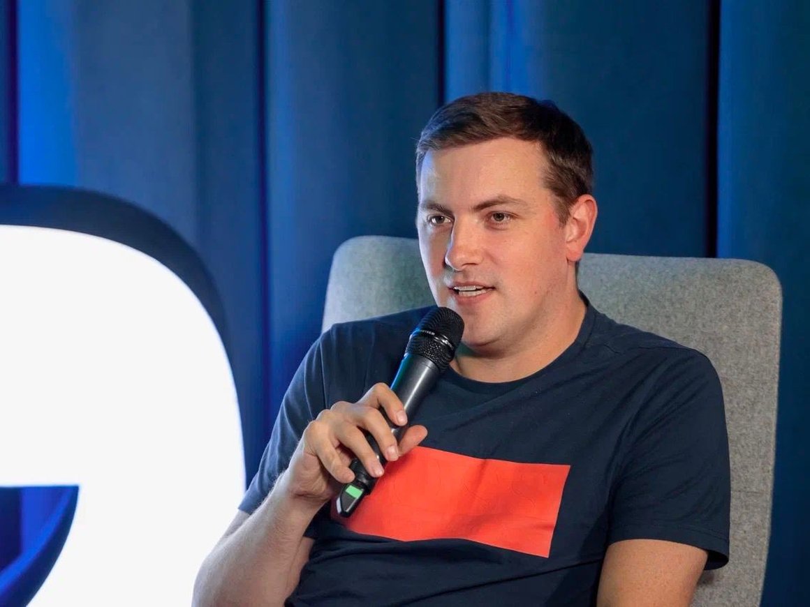 Директор по маркетингу «ВКонтакте» покинул компанию, будет развивать проект вместе с экс-CEO соцсети