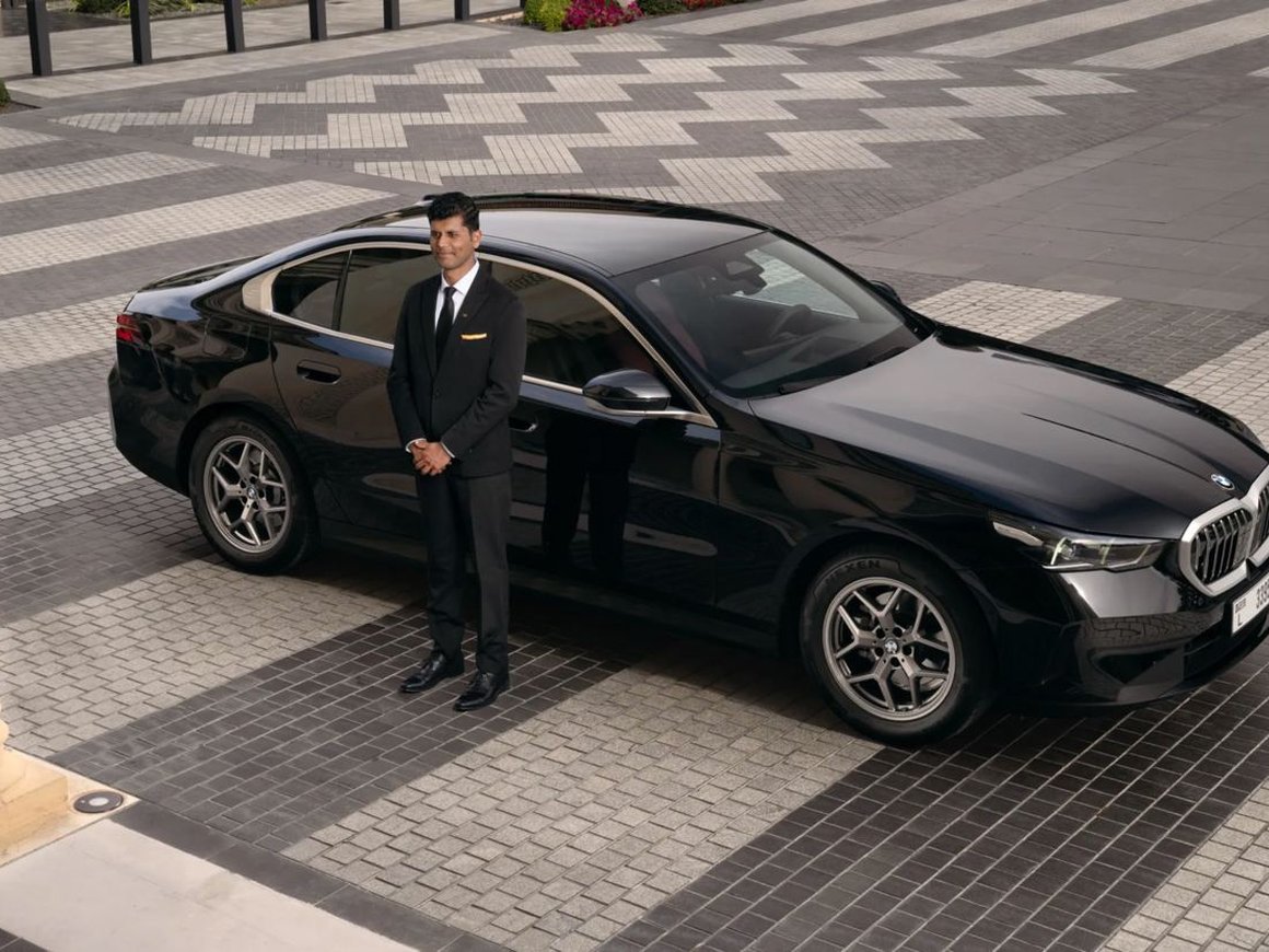 Сервис заказа премиальных автомобилей Wheely заработал в Дубае для всех клиентов