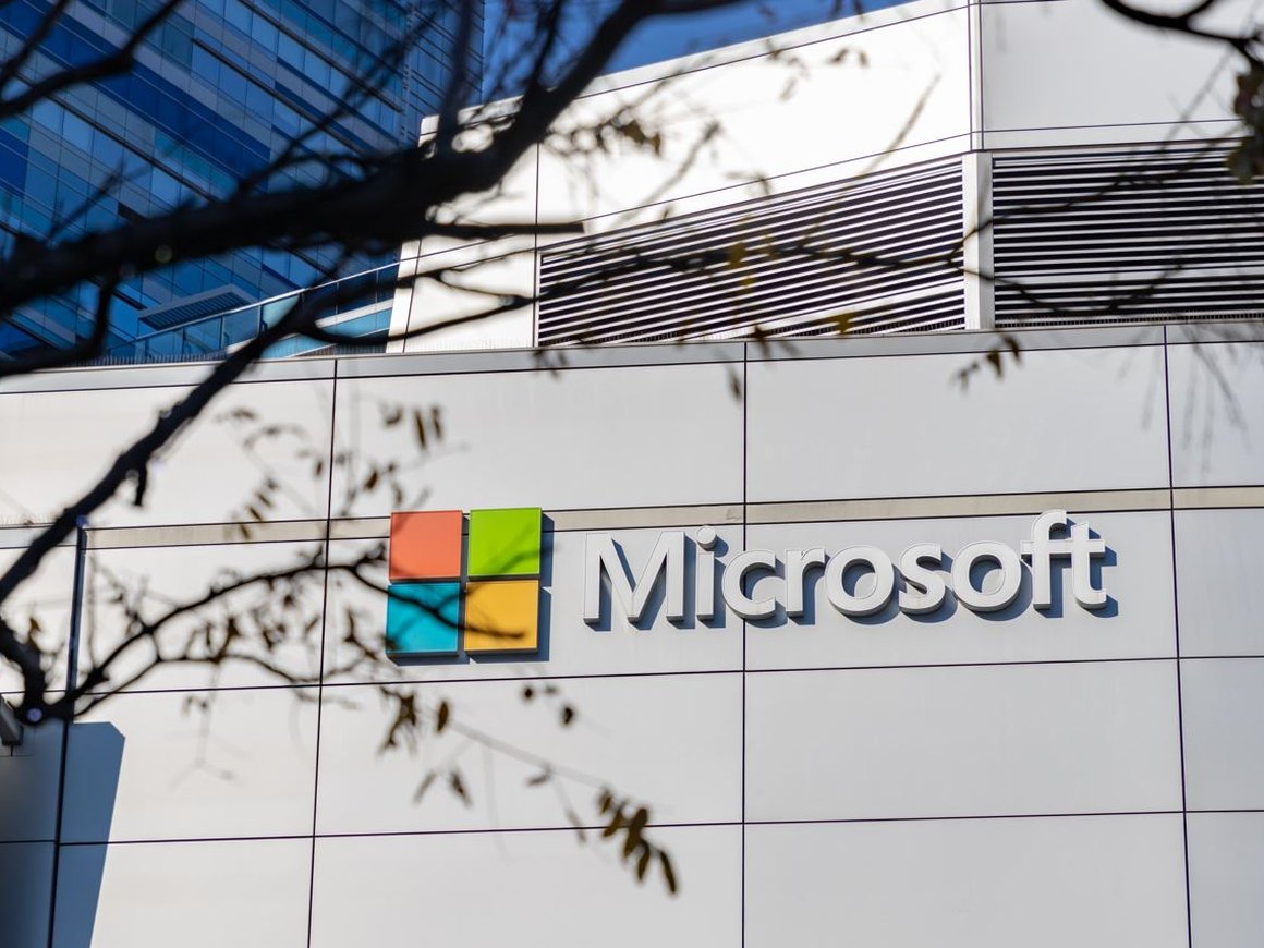 Microsoft начала отключать компании из России от своих облачных продуктов