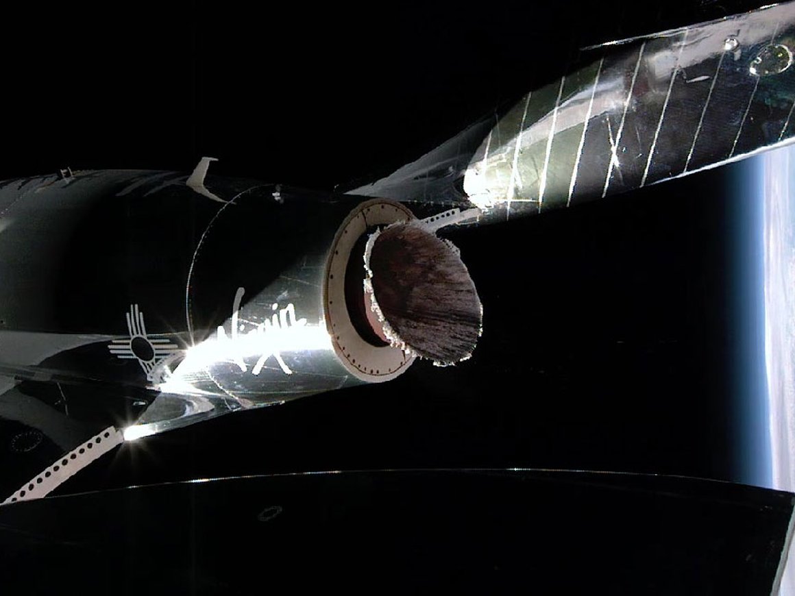 Virgin Galactic стала продавать билеты на полеты в космос