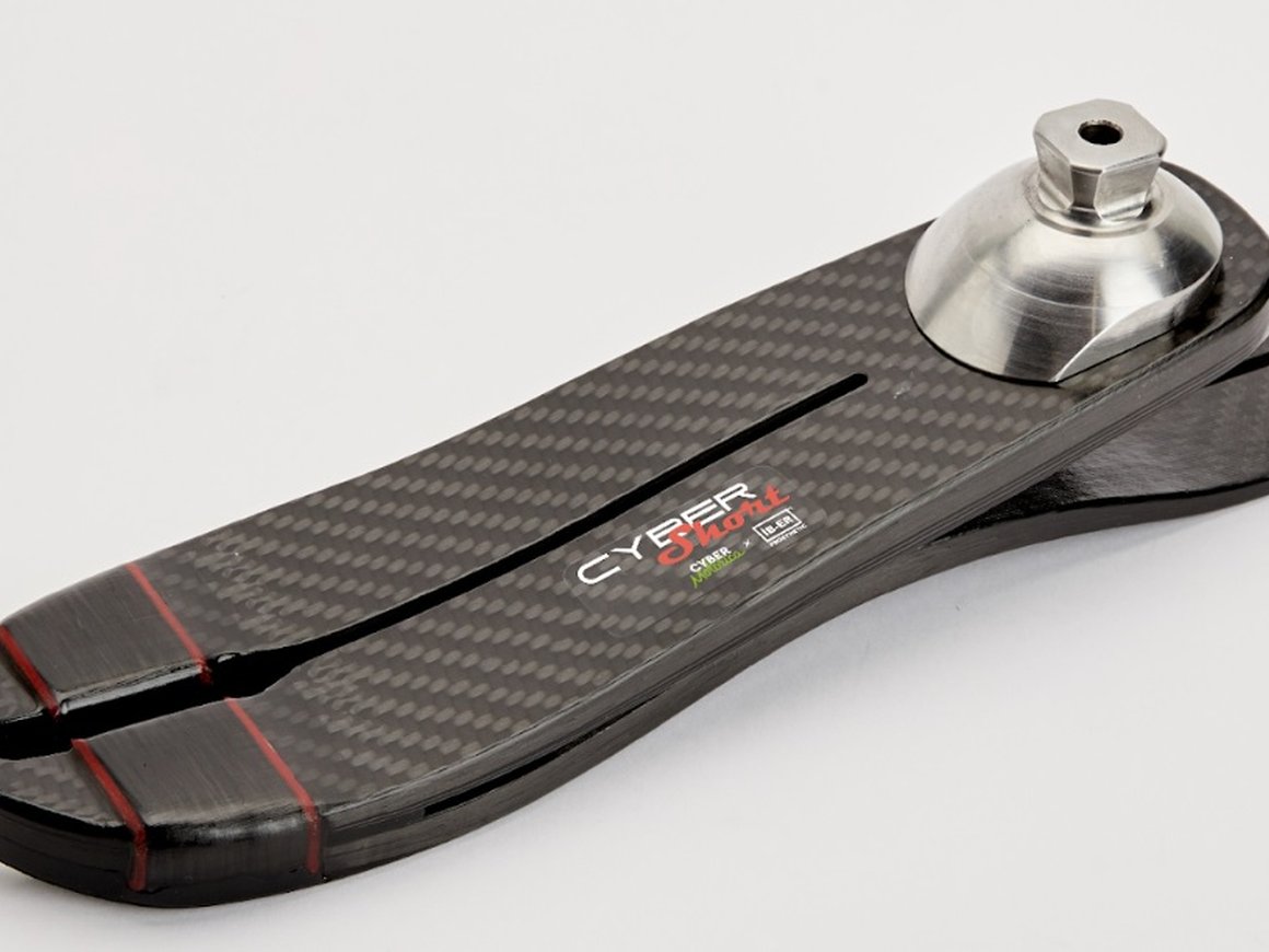 «Моторика» представила первые протезы ног и новую линейку протезов рук