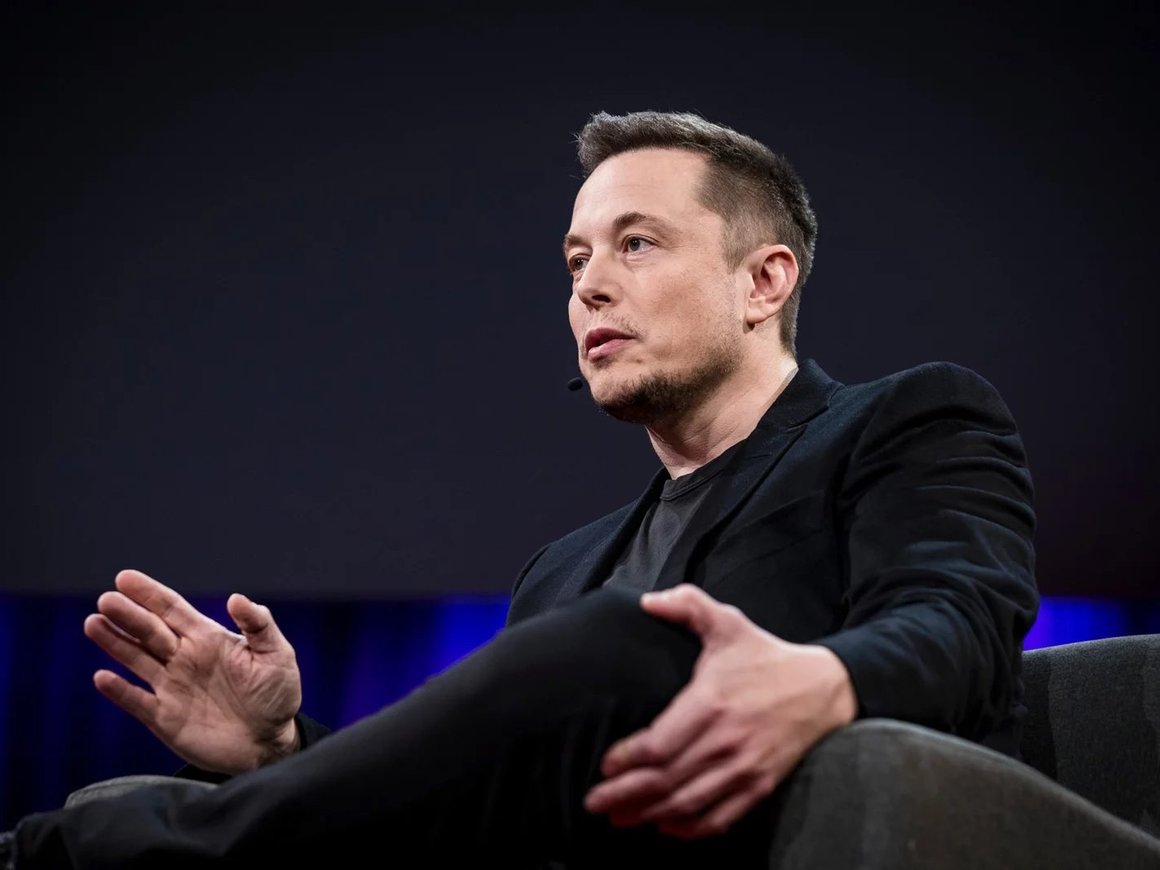 Акционер Tesla через суд потребовал сократить компенсацию Маска и реорганизовать совет директоров