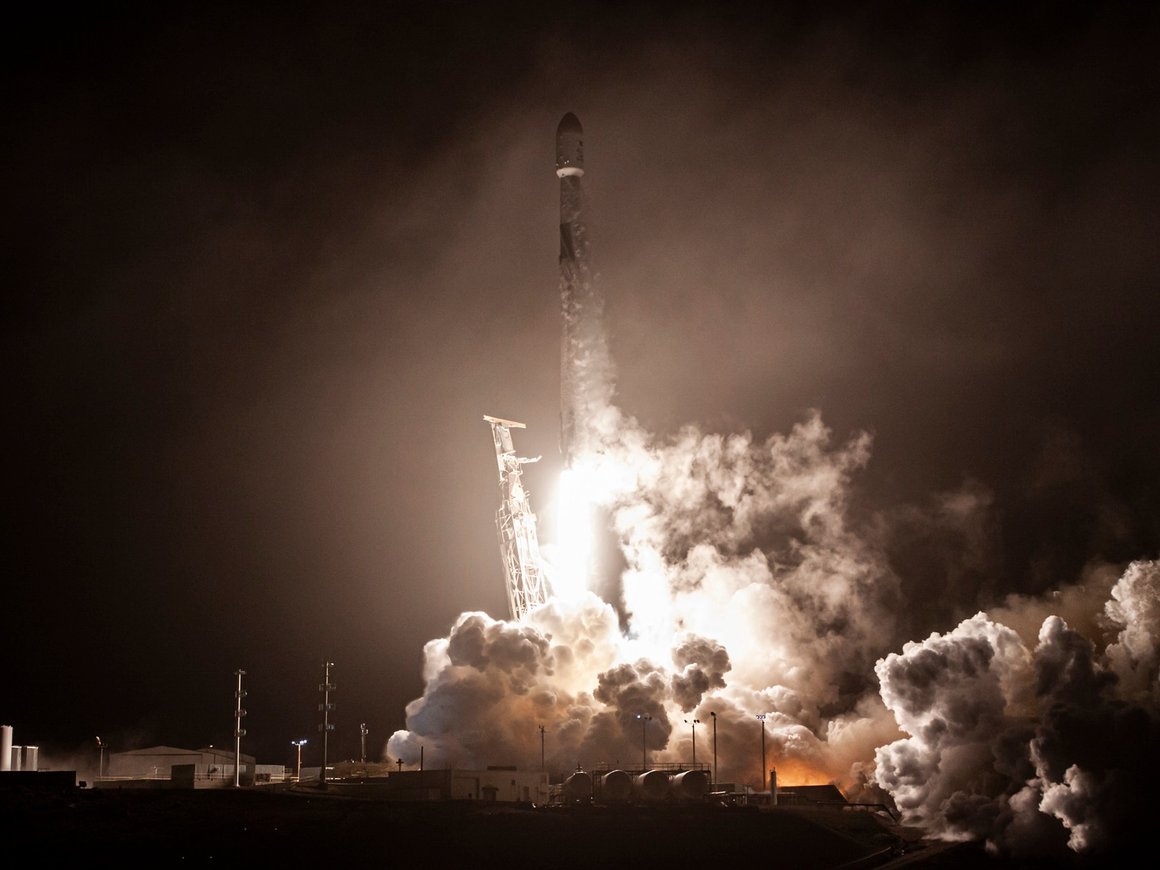 SpaceX будет перерабатывать углекислый газ в ракетное топливо