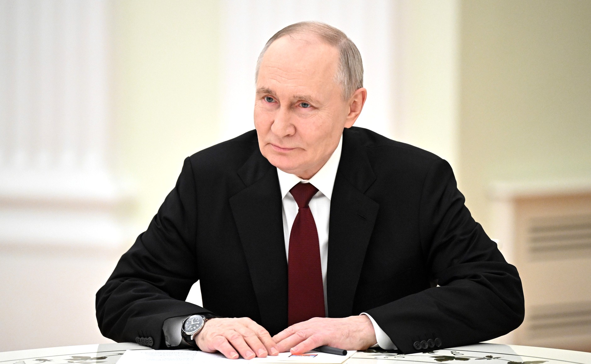 Путин подтвердил переговоры о возвращении западных брендов