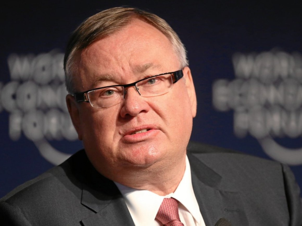 Российский олигарх призвал создать в стране «отдельную» финансовую систему, либо «мы будем ничем»