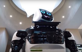 «Промобот» начал водить экскурсии на производство роботов