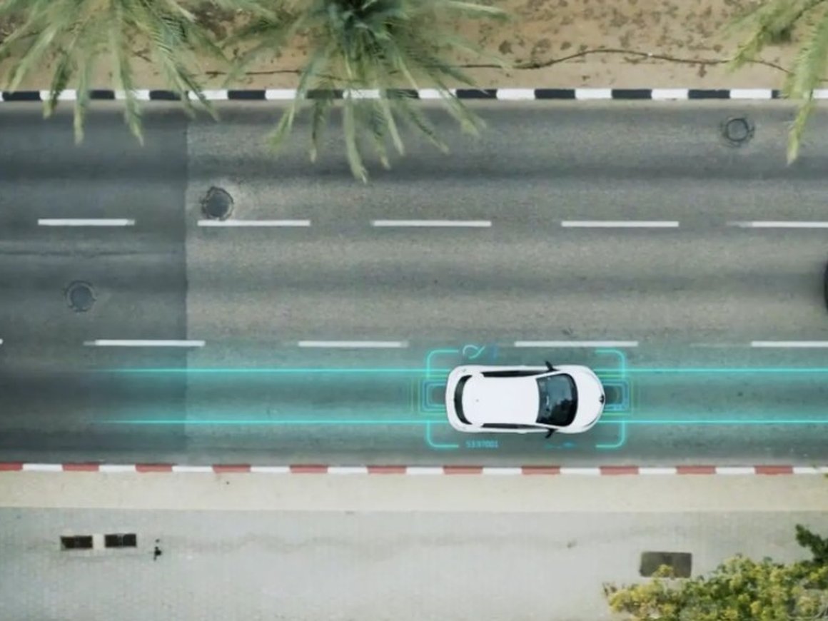 В США построят первую заряжающую электромобили дорогу