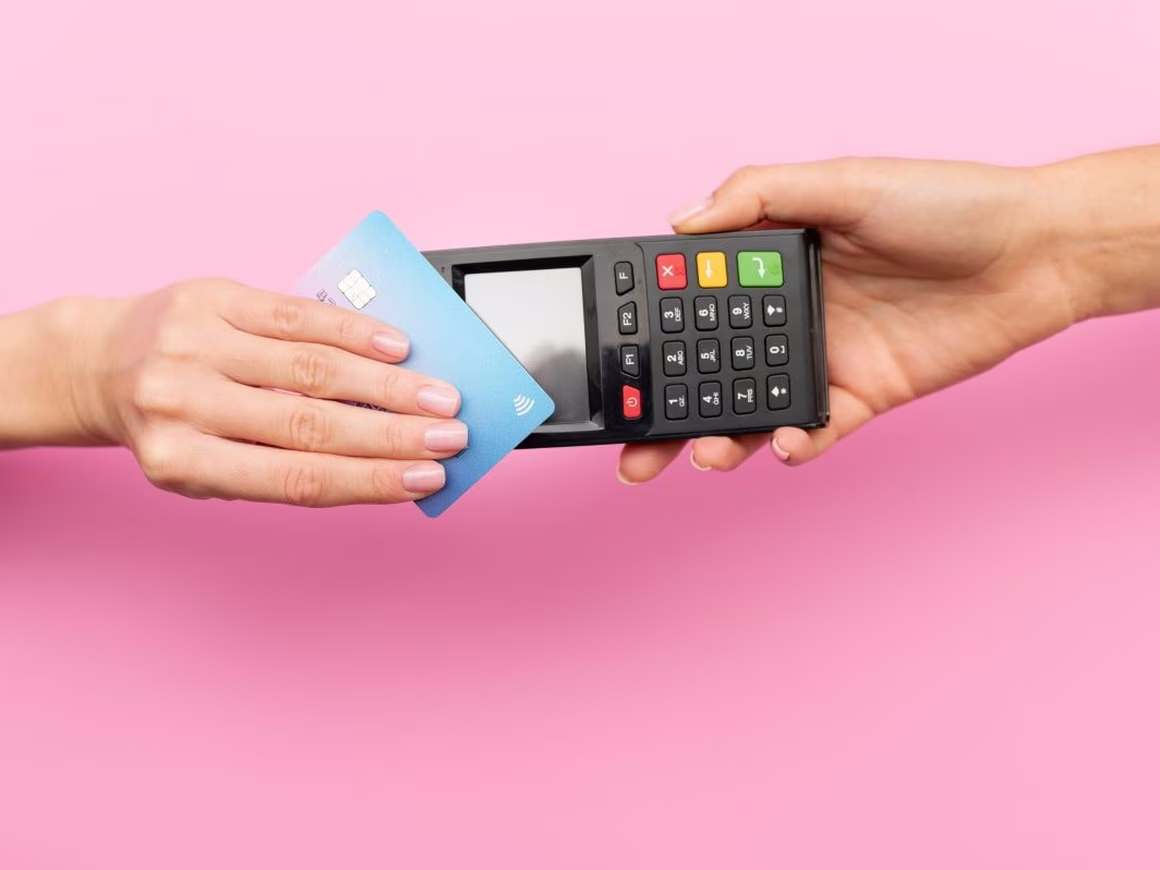 Когда нужно использовать онлайн-кассу при безналичном расчете