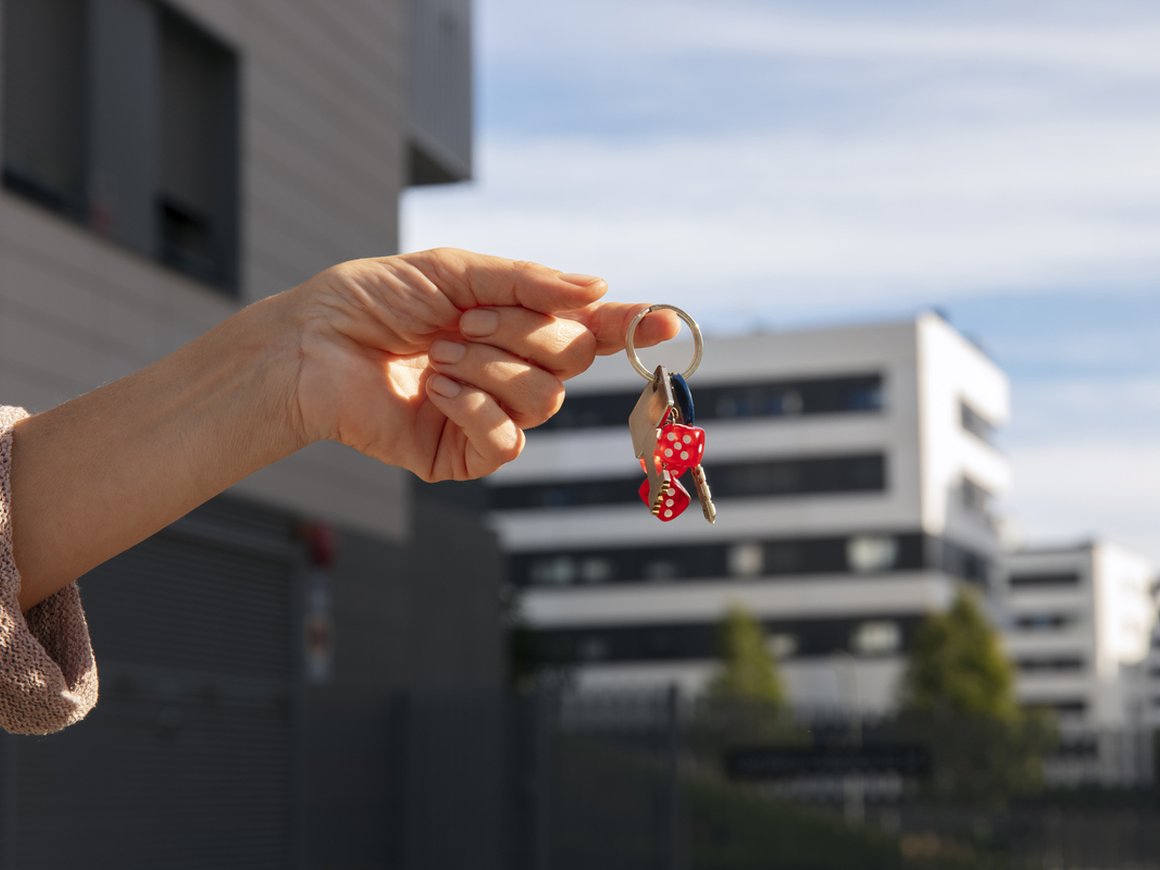 Можно ли продать квартиру в ипотеке?