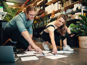 На примере «Трекера»: как созданный внутри крупной экосистемы инструмент помогает МСП