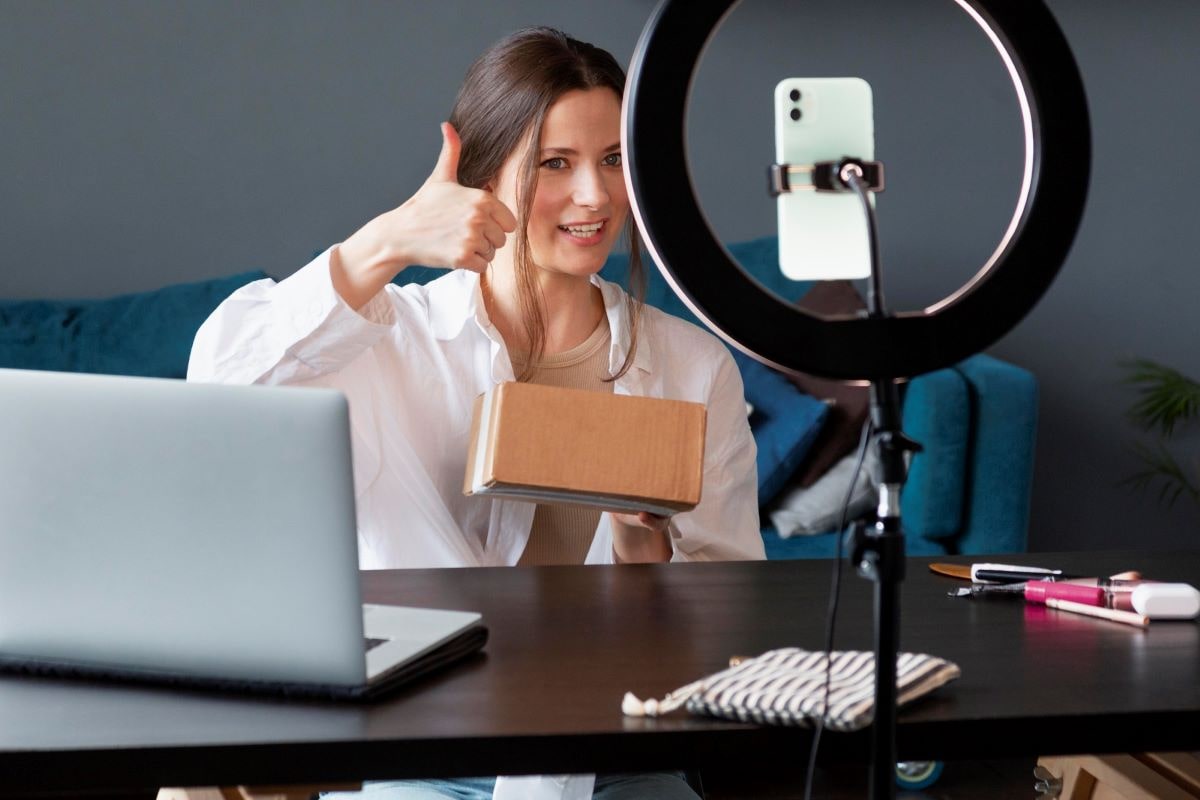 12 советов о том, как стать Instagram*-блогером и начать зарабатывать деньги