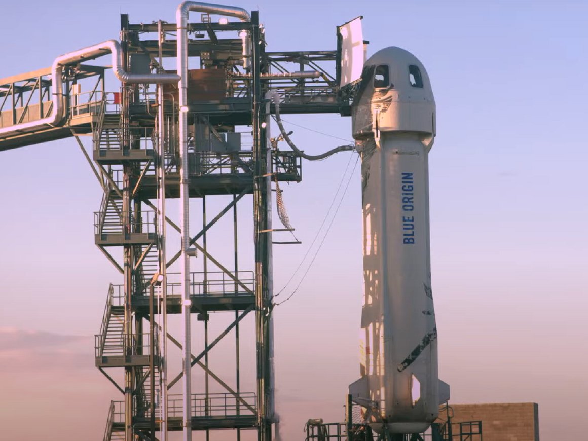 Blue Origin Джеффа Безоса успешно совершила второй суборбитальный полет