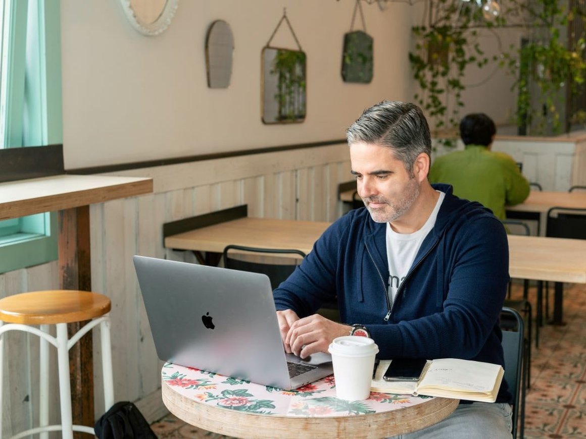 Смена юридического адреса в 2025: пошаговая инструкция