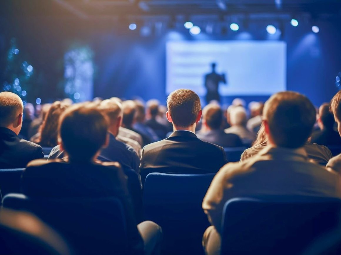 Где провести мероприятие: лучшие площадки Москвы и советы по выбору