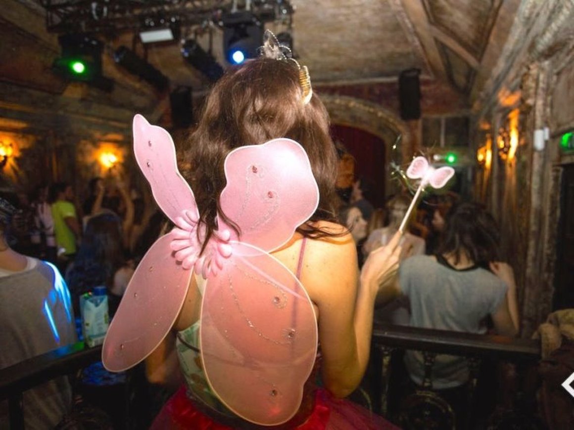 Искусственный интеллект научился придумывать костюмы на Хэллоуин