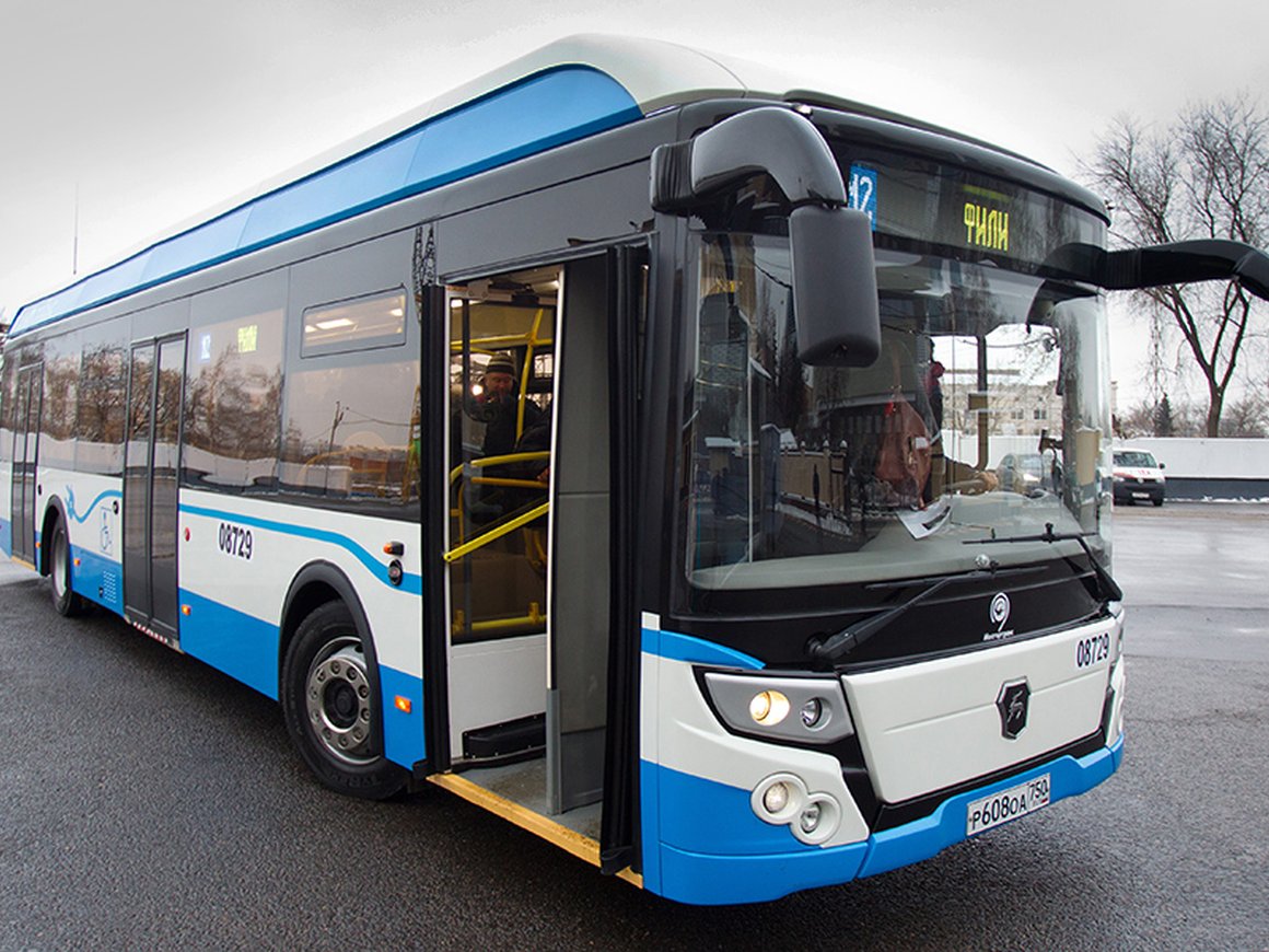 Собянин: Москва через три года перейдет на электробусы