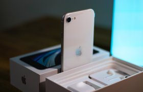 Bloomberg: в марте Apple представит новый бюджетный iPhone с 5G