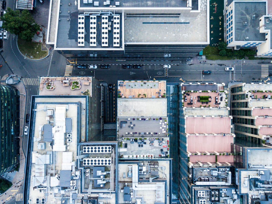 Инвестиции в коммерческую недвижимость: вкладывать или нет?