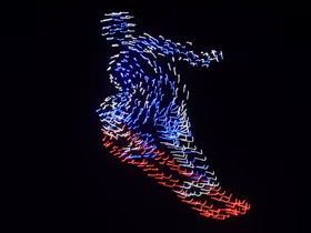 Видео дня: Intel запустила 1218 дронов на открытии Олимпиады