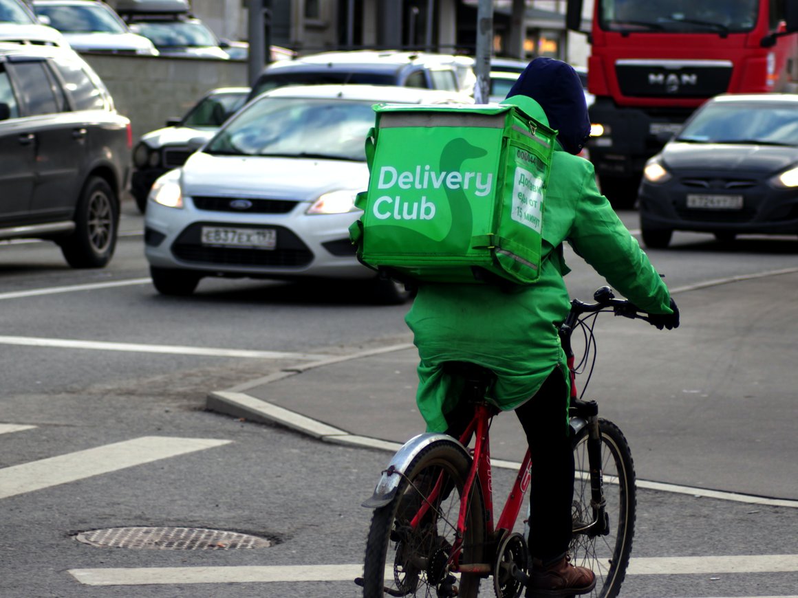 VK и «Сбер» поделят активы для последующего обмена с «Яндексом»