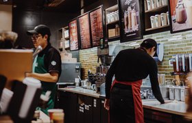 Starbucks запустил возврат денег с карт пользователей