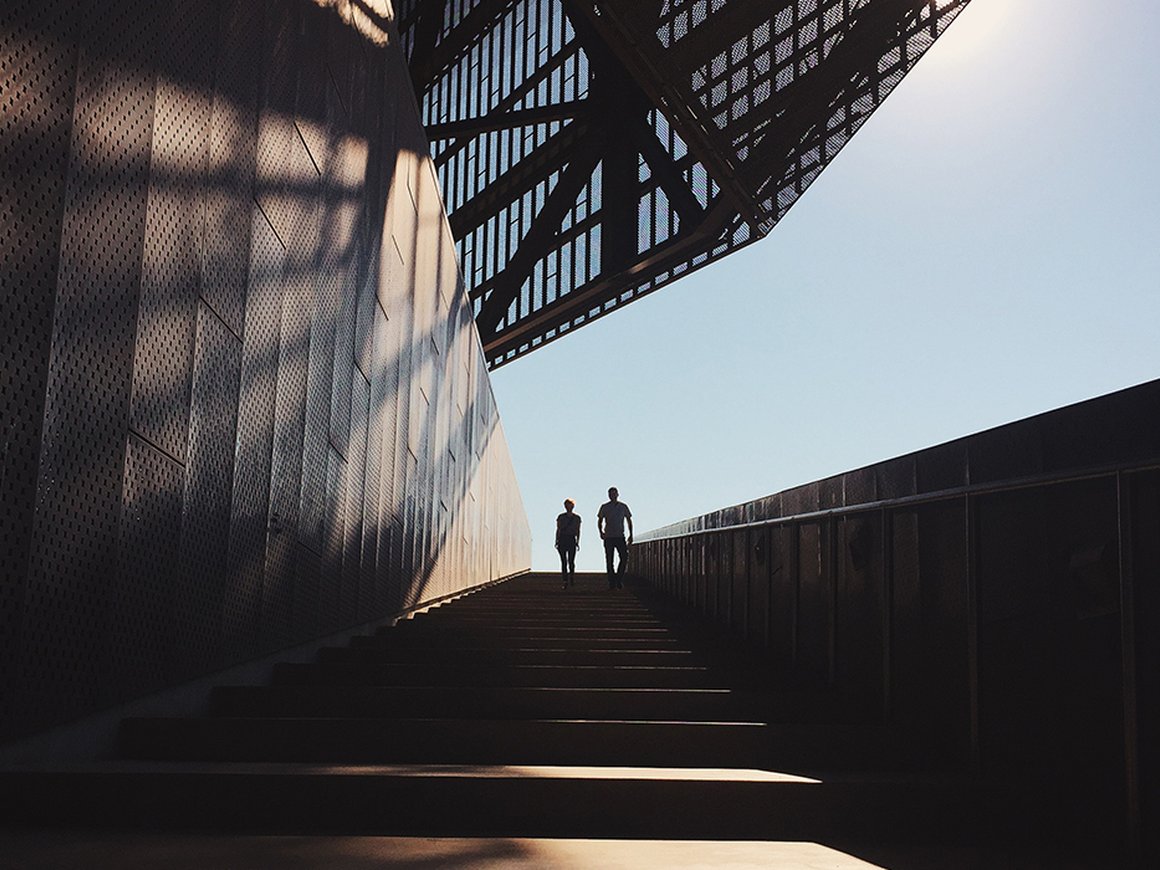 Анализ больших данных помогает нам выявлять «сомнительных» клиентов. И вот как