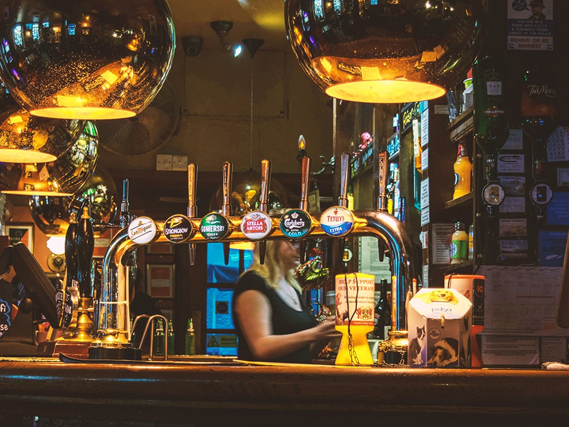 Я хочу открыть бар. Как получить лицензию на торговлю алкоголем?