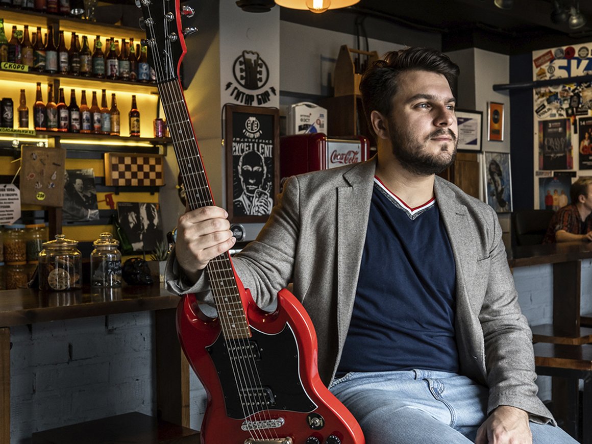 «Я вложил в открытие почти 2 млн рублей. На окупаемость вышли с первого месяца». Как мы открыли крафтовый бар, чтобы поднять продажи музыкального магазина