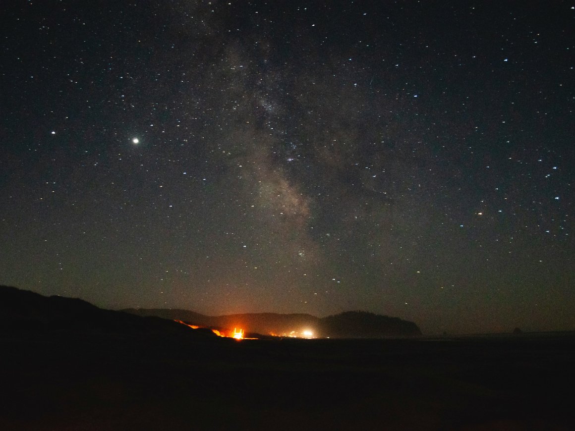 Прекращение инвестиций в Virgin Galactic и сотрудничества «Яндекса» с Maer: главное 3 декабря