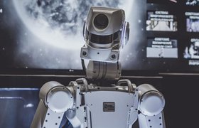 Дмитрий Гришин: «Мы смотрим на робототехнику не как на терминатора, бегающего с автоматом»