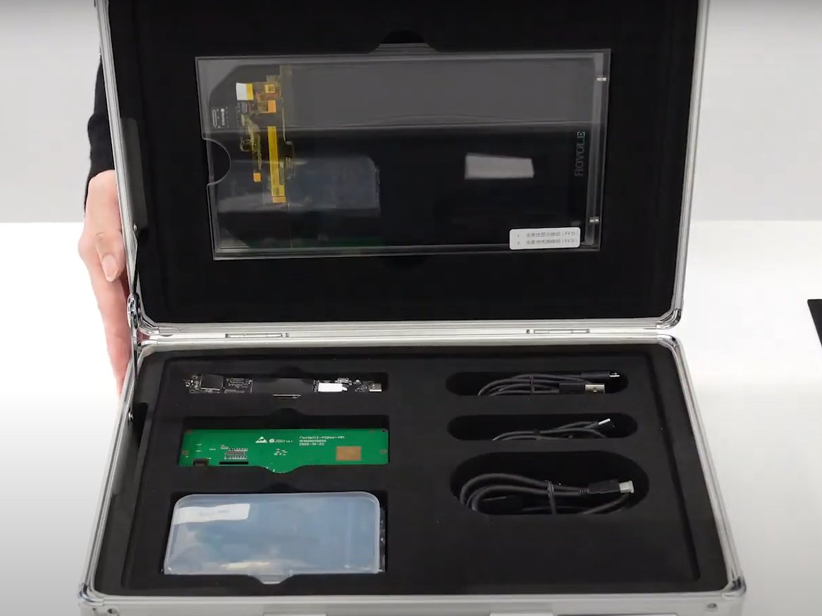 Очумелые ручки: китайцы выпустили конструктор для сборки смартфонов