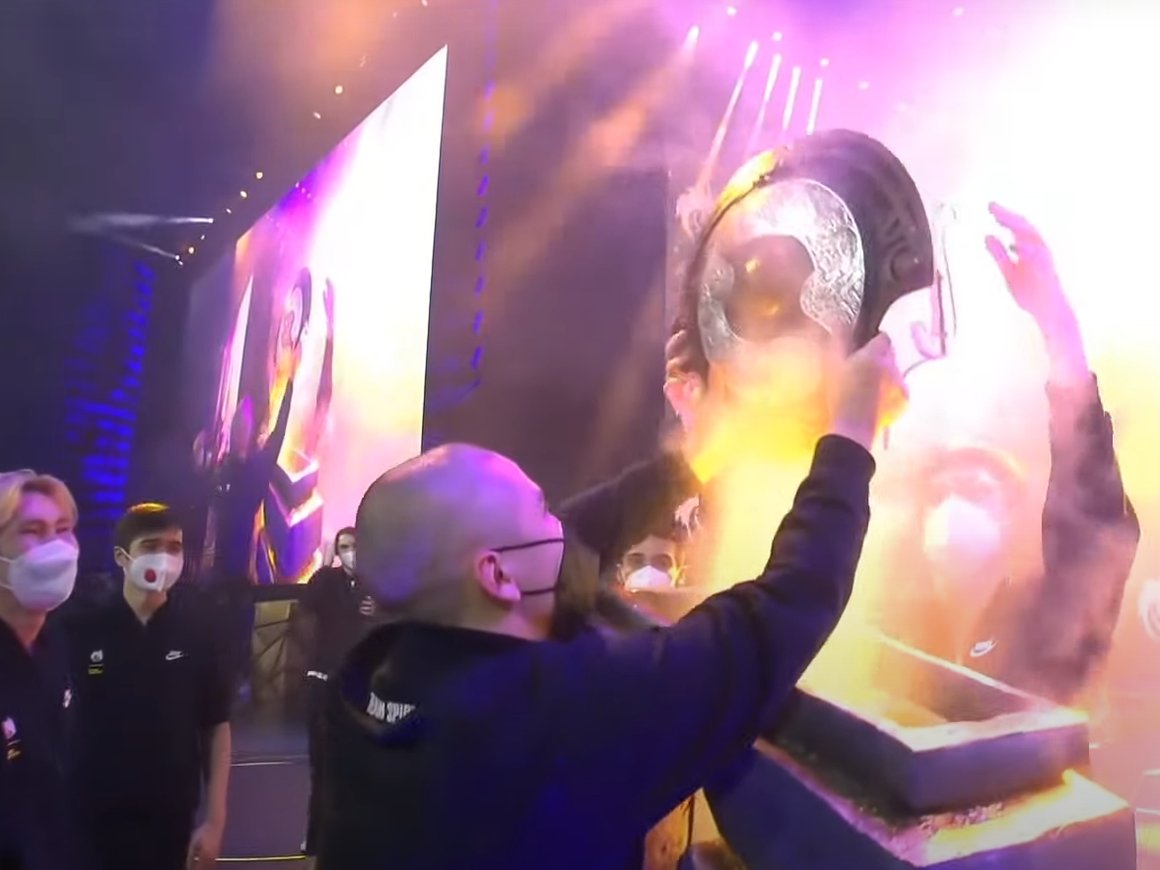 Российская команда победила на одном из крупнейших кибертурниров и взяла приз в $18,2 млн