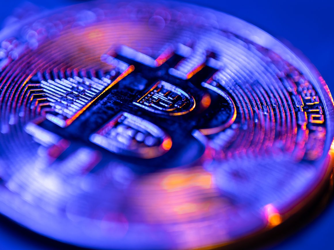 Вступивший в силу 1 ноября закон о майнинге в России назвали неактуальным