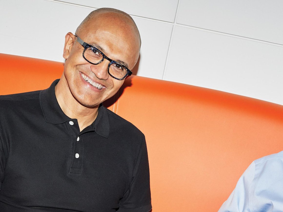 «Всегда хорошо иметь под рукой кого-нибудь вроде Билла»: главное из интервью WSJ с Сатьей Наделлой и Биллом Гейтсом