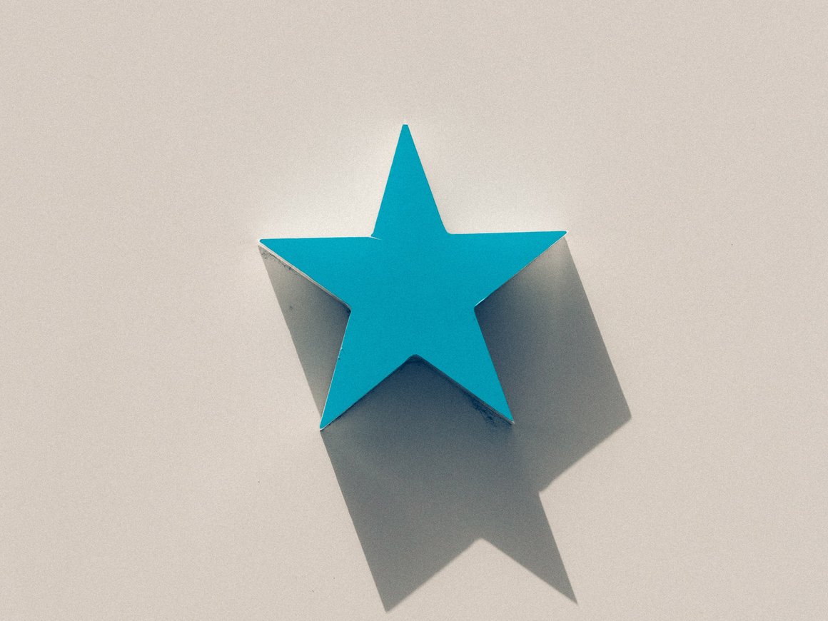 Деньги от ума: как победители школьных олимпиад распоряжаются призами