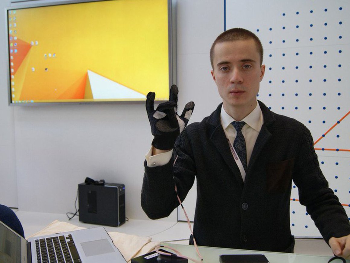 «Это настоящий переворот в сознании»: российский изобретатель делает устройство, которое помогает говорить и слышать