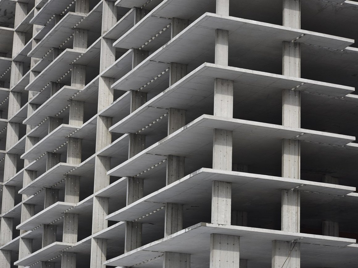 Ставки по ипотеке в России достигли рекордных 23%