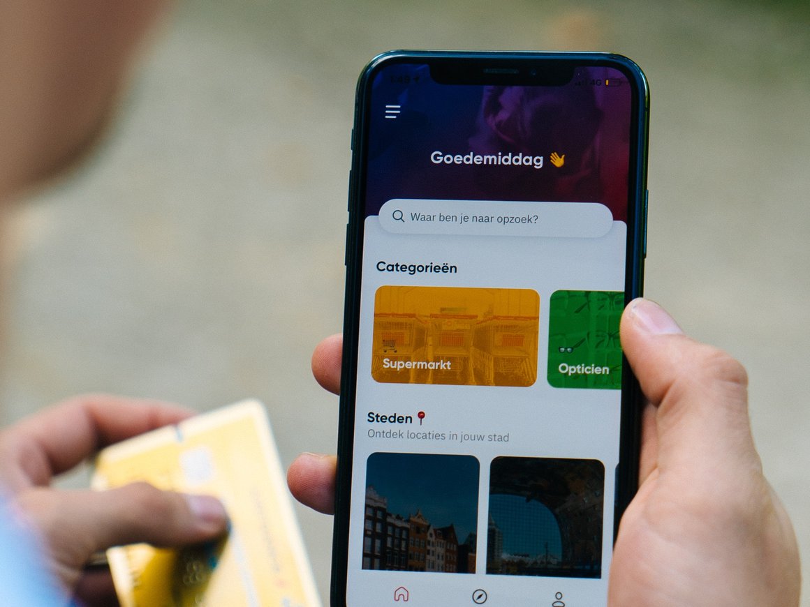 ЦБ снимет ограничения эквайринговой комиссии для банков в сентябре