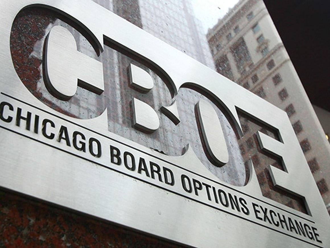 «Финам» объявил о запуске первых в России торгов фьючерсами на биткоин