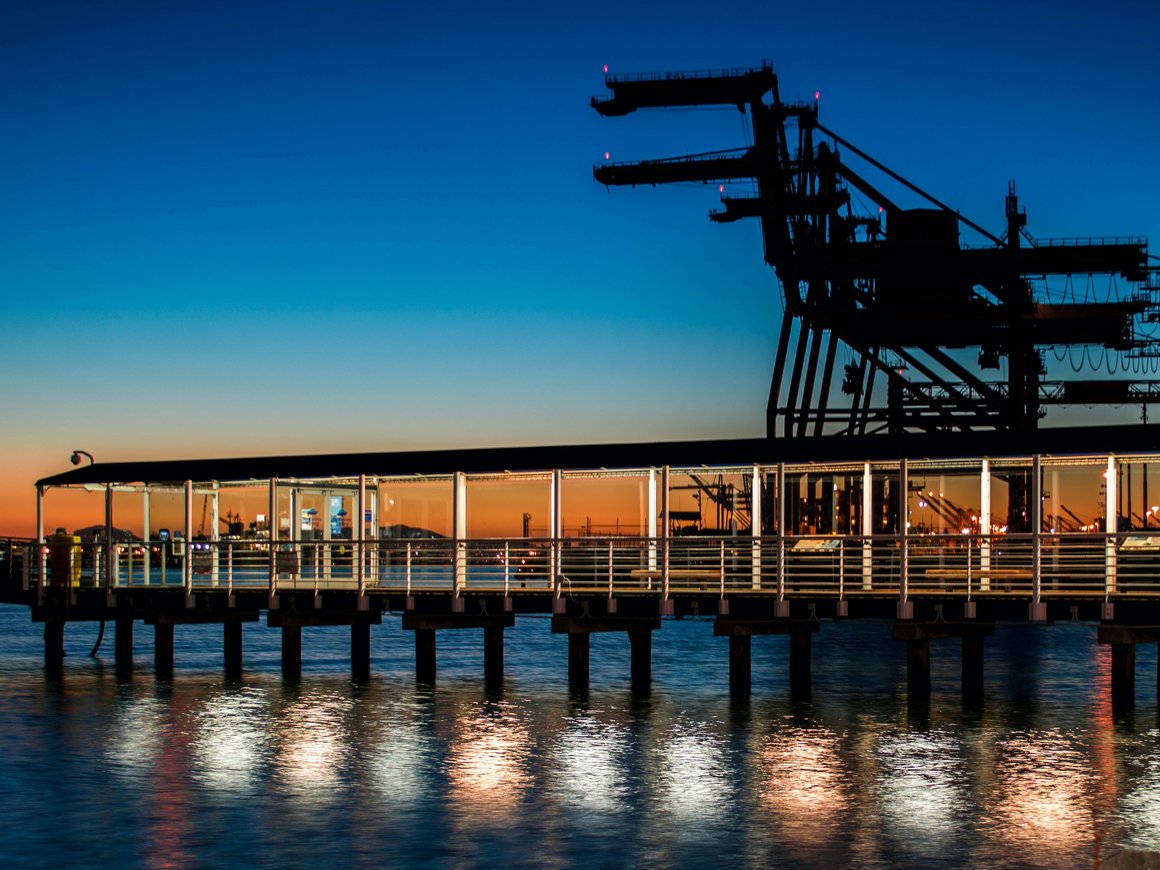 Стоимость барреля Brent упала ниже $20 впервые с 2002 года