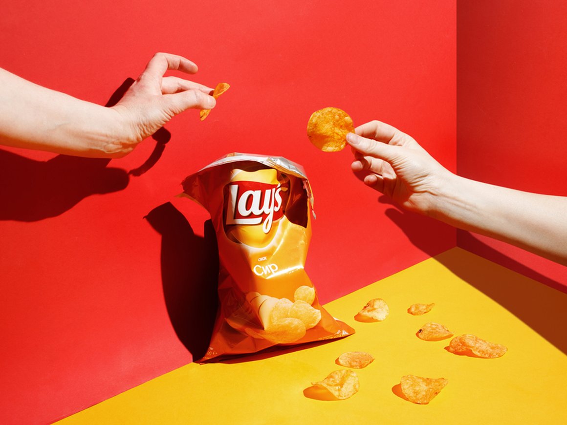 Lay's раскритиковали за рекламу с блогером-гомофобом Володей XXL