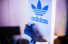 FLO Retaling и Daher Group рассматривают покупку российских магазинов Adidas