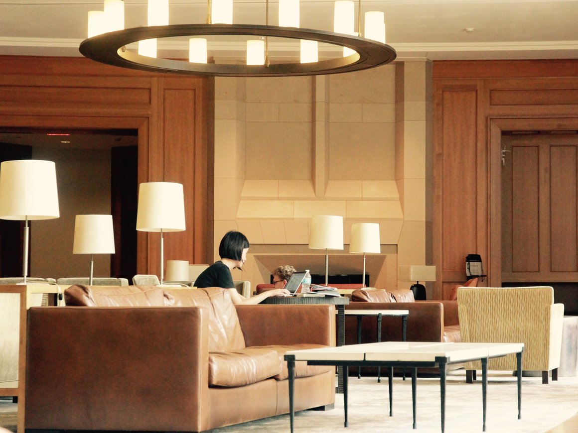 Эксперты рассказали об опасности использования Wi-Fi в отелях