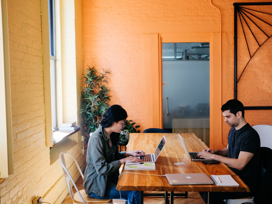 Как найти общий язык с раздражающими коллегами