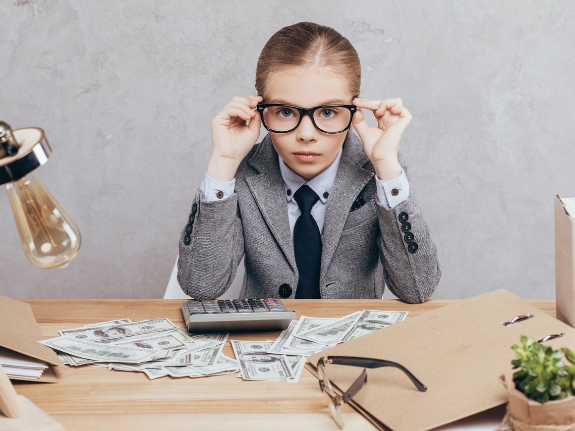 Финансовые услуги 0+: как управлять деньгами с детства