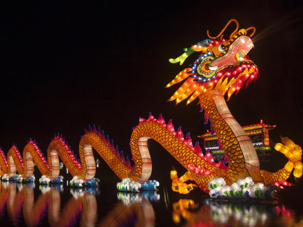 «Если ты готова работать и вкладываться, тебя поддержат». Каково это — быть предпринимательницей в Поднебесной